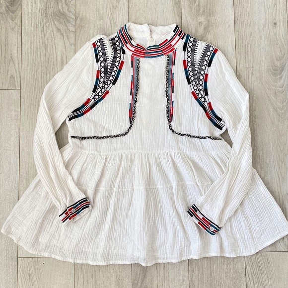 Long Sleeve White Textured Gauze Top With Embroidered Detail - Picture 1 of 9